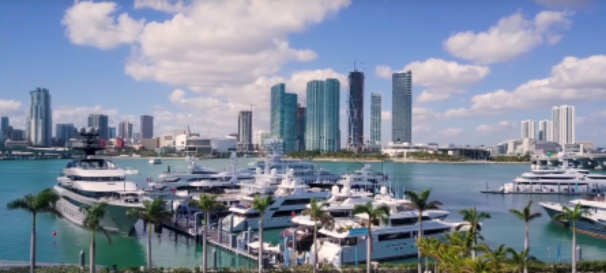 Island-Gardens-Miami-in-Background
