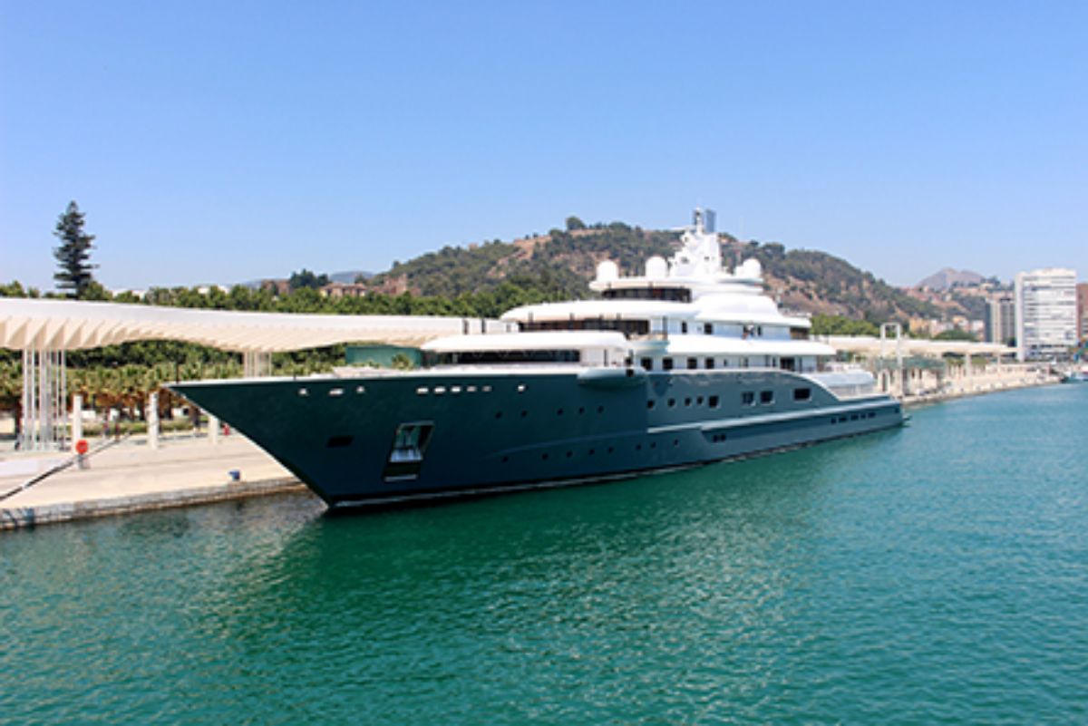 2020- IGY Malaga Marina in Spain Megayacht in Marina