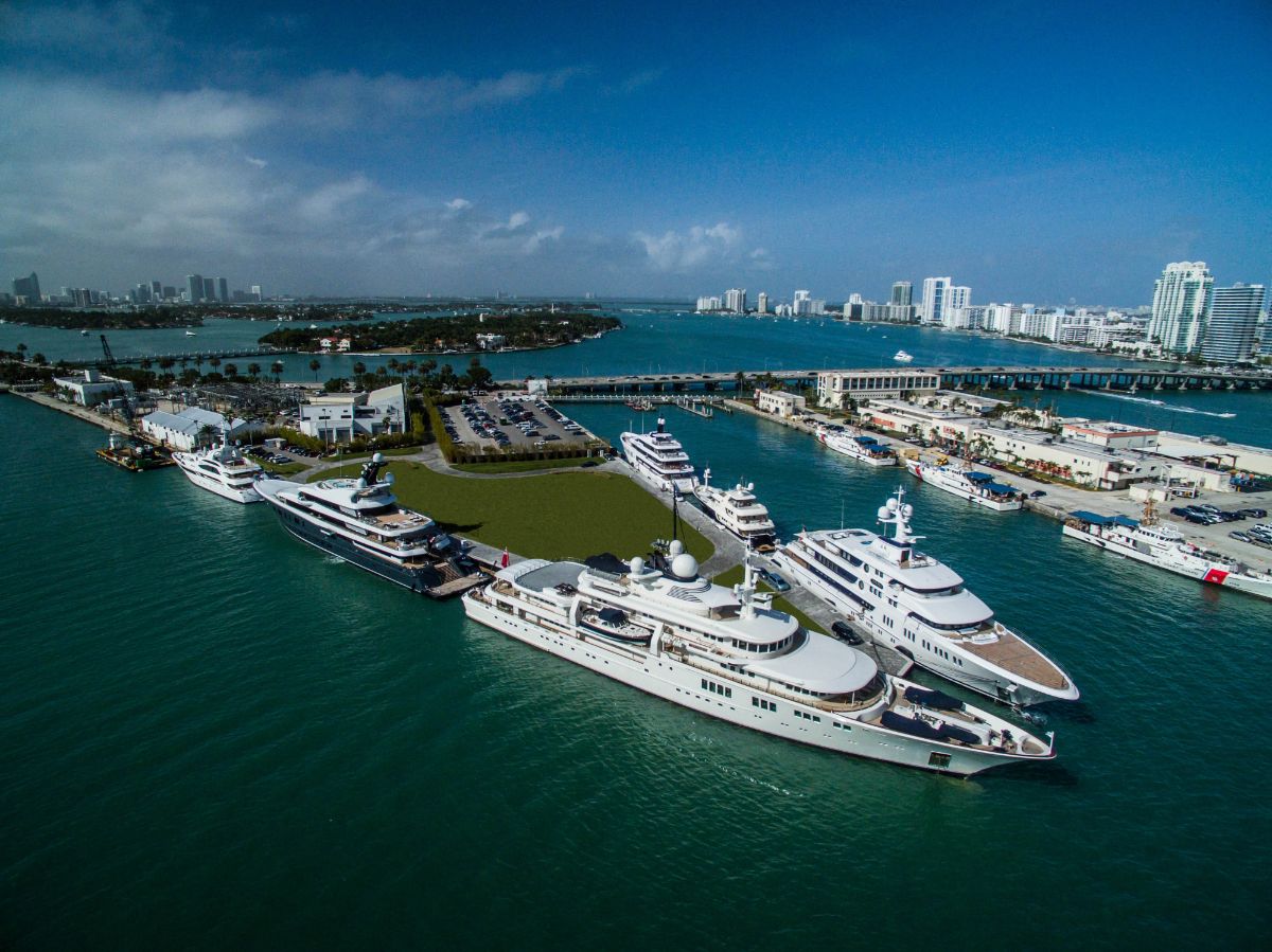 One Island Park - Miami Beach Marina - Aerial2