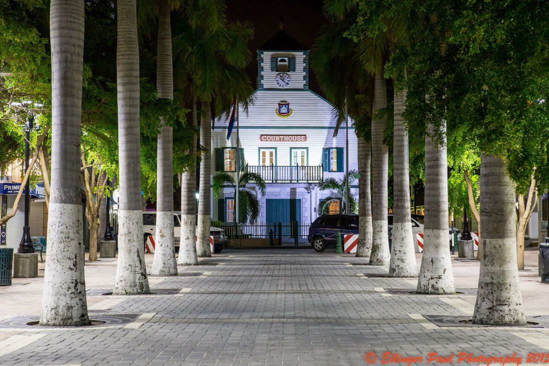 Marina de Simpson Bay - Marina de St. Maarten - Palais de justice
